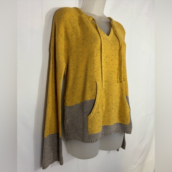 Prana | Crystal Beach Sweater - Picture 4 of 13